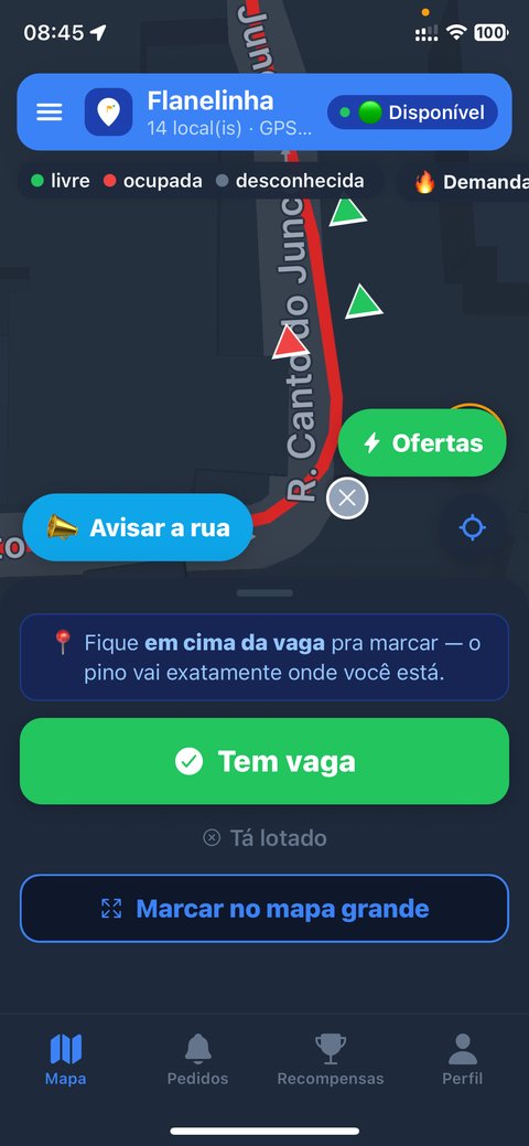 Tela do mapa do app Sou Flanelinha com os botões Tem vaga, Tá lotado, Disponível e legenda de cores